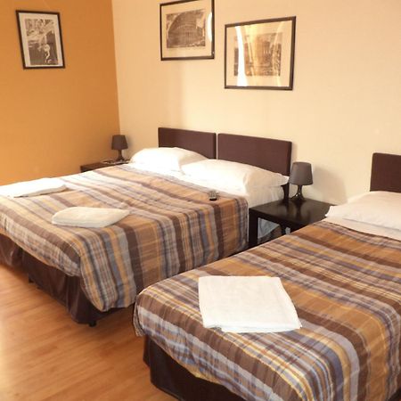 Enjoy Roma Bed & Breakfast Dış mekan fotoğraf