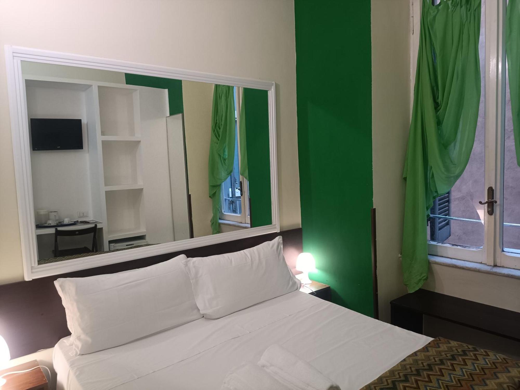 Enjoy Roma Bed & Breakfast Dış mekan fotoğraf