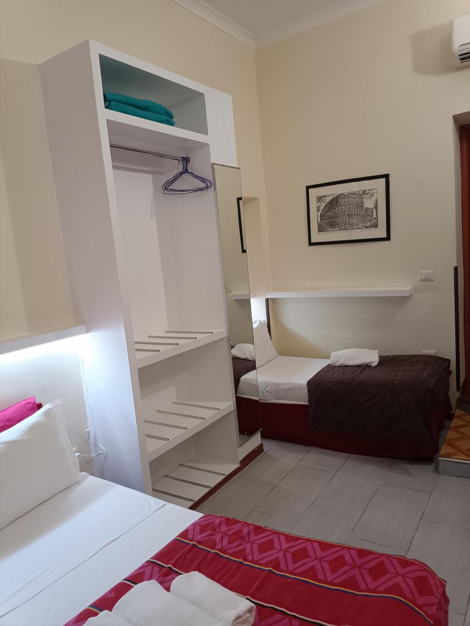 Enjoy Roma Bed & Breakfast Dış mekan fotoğraf