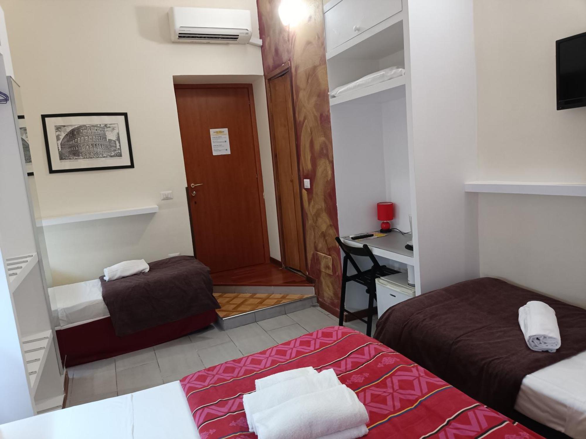 Enjoy Roma Bed & Breakfast Dış mekan fotoğraf