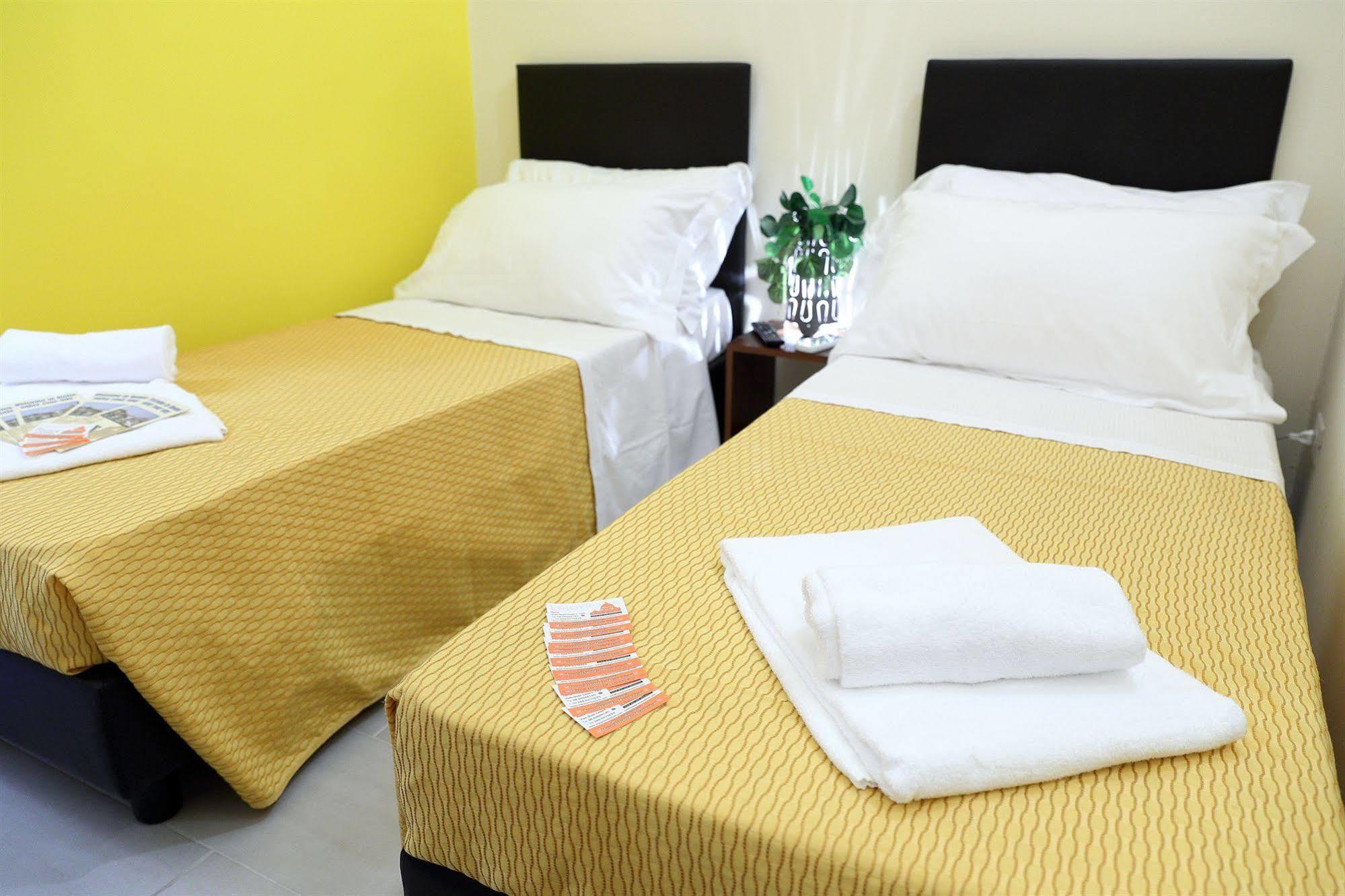 Enjoy Roma Bed & Breakfast Dış mekan fotoğraf